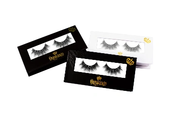 Lashes Free sample